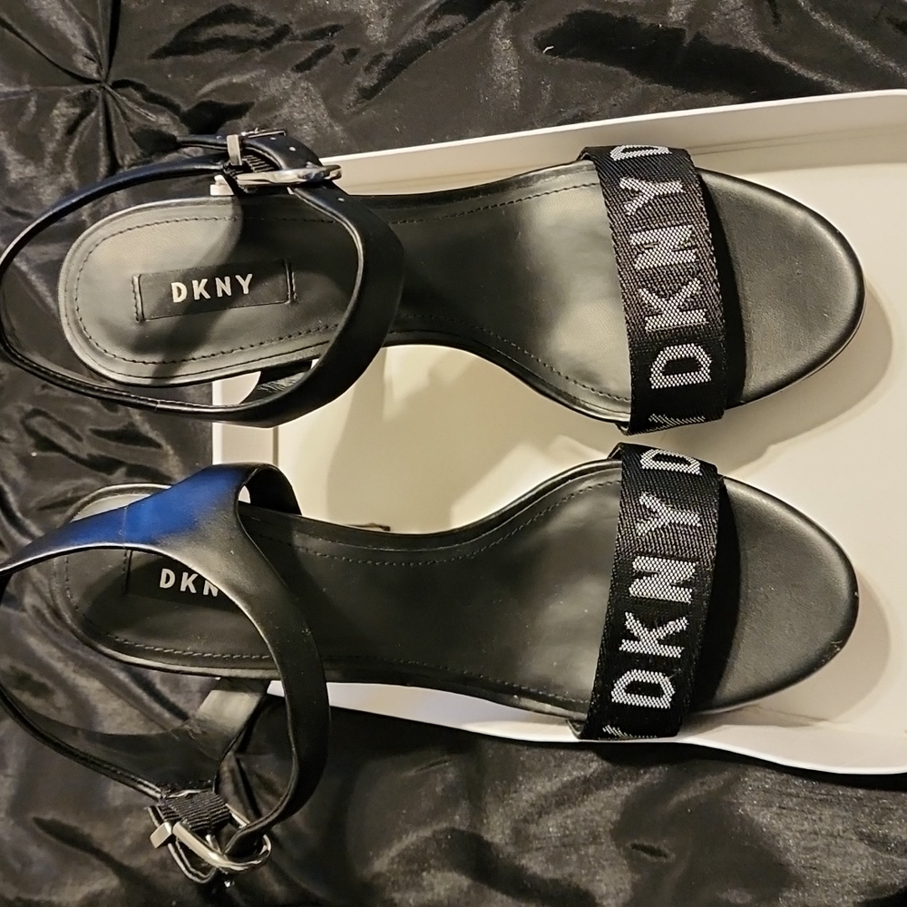 Brand new black never worn DKNY  Platform heels